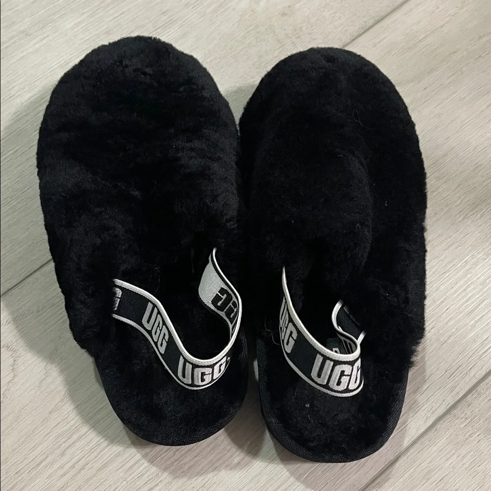 UGG Kids' Black Fuzzy Slippers